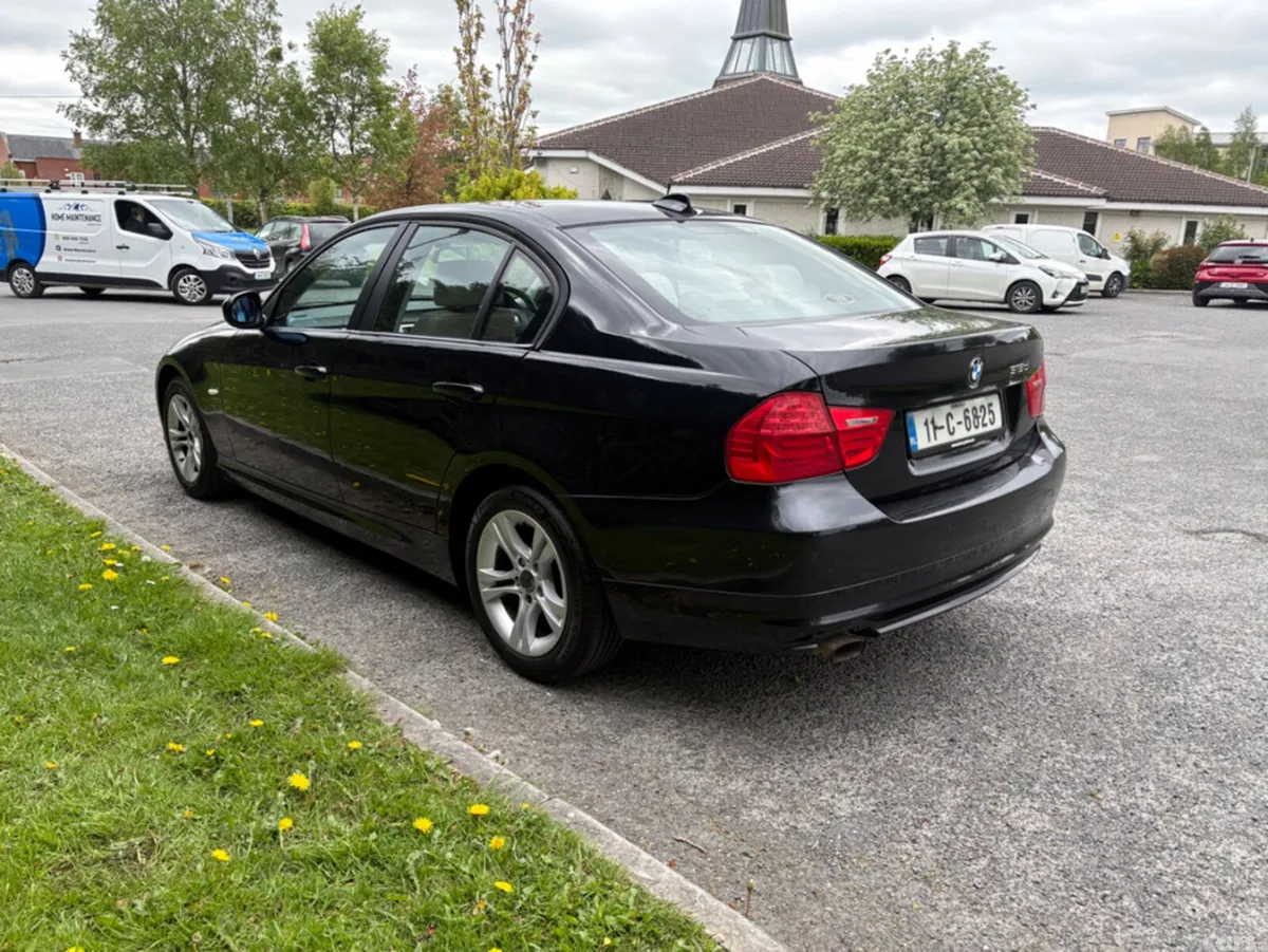 BMW 3-Series Saloon, Diesel, 2011, Black