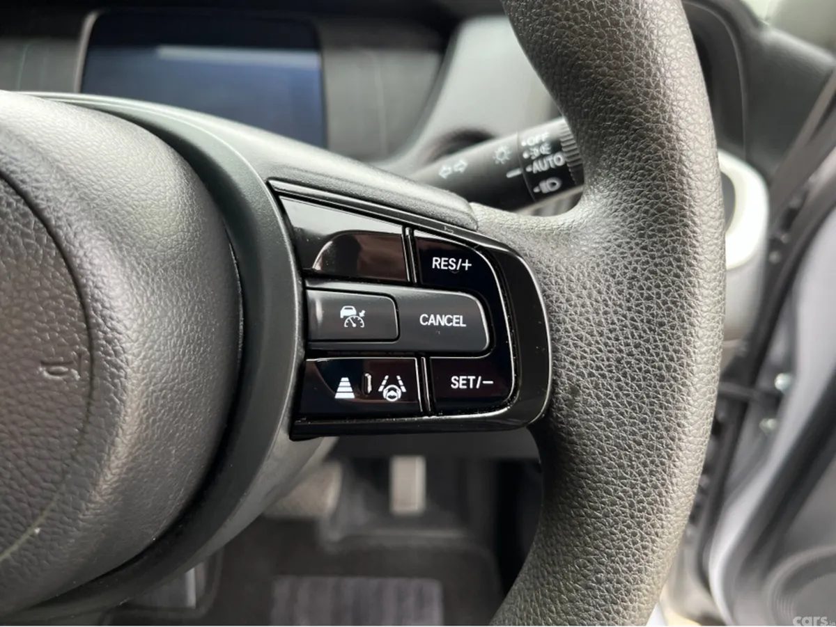 Honda Fit Hatchback, Petrol Hybrid, 2023, Silver
