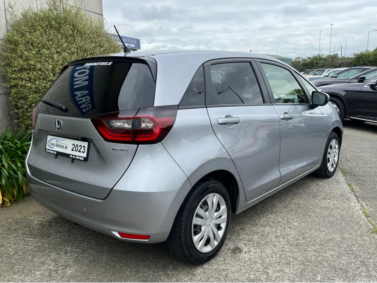 Honda Fit Hatchback, Petrol Hybrid, 2023, Silver