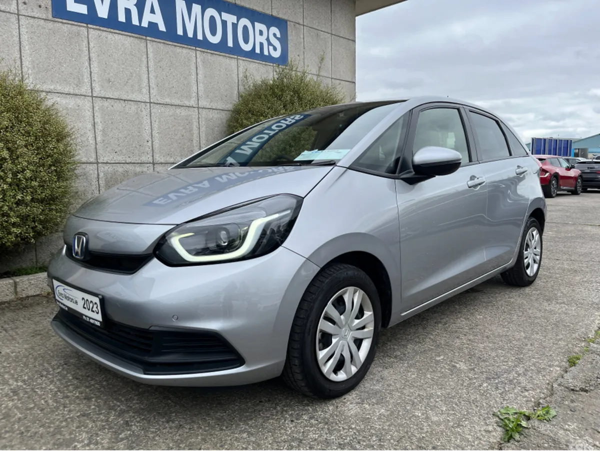 Honda Fit Hatchback, Petrol Hybrid, 2023, Silver