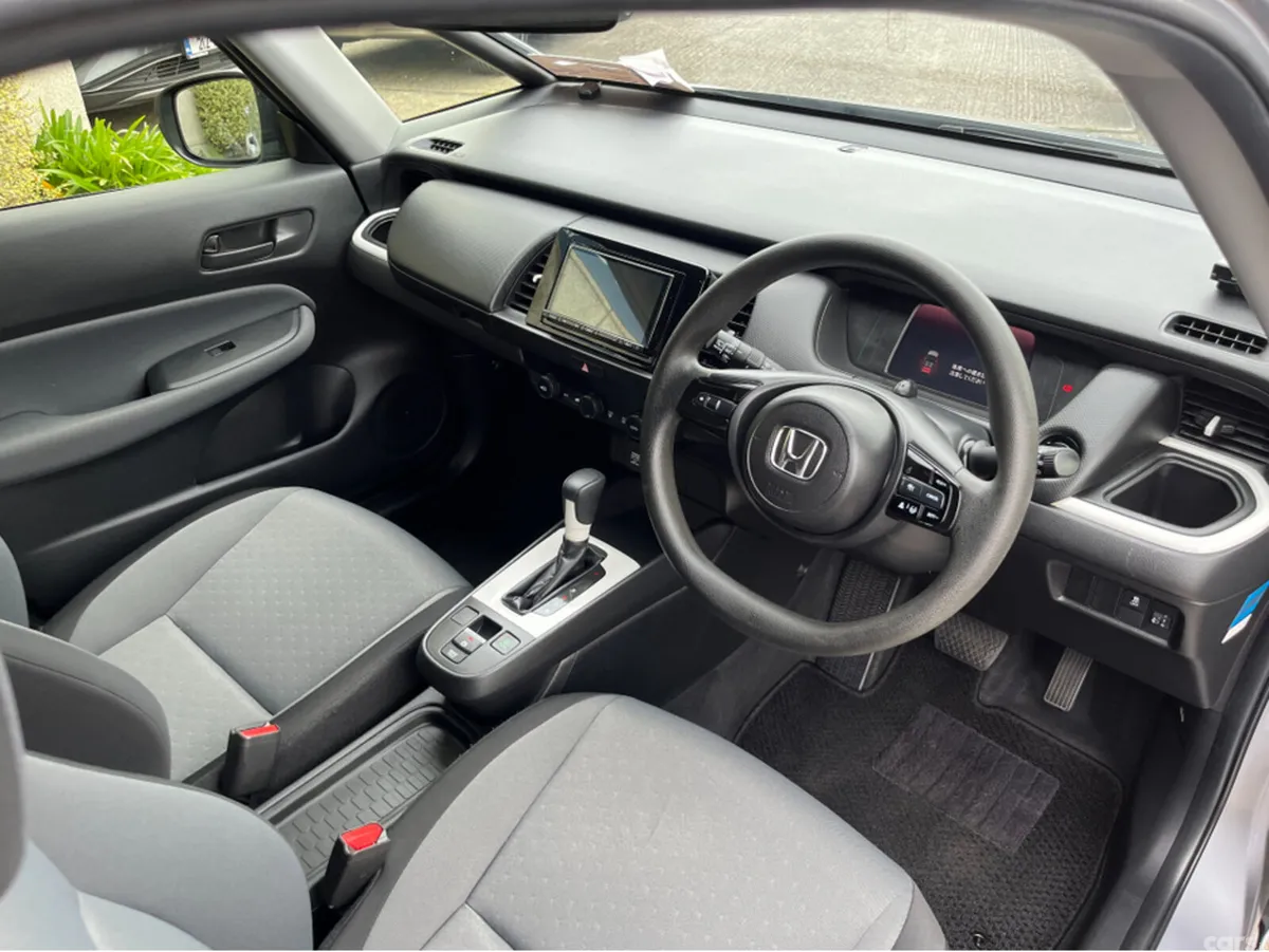 Honda Fit Hatchback, Petrol Hybrid, 2023, Silver