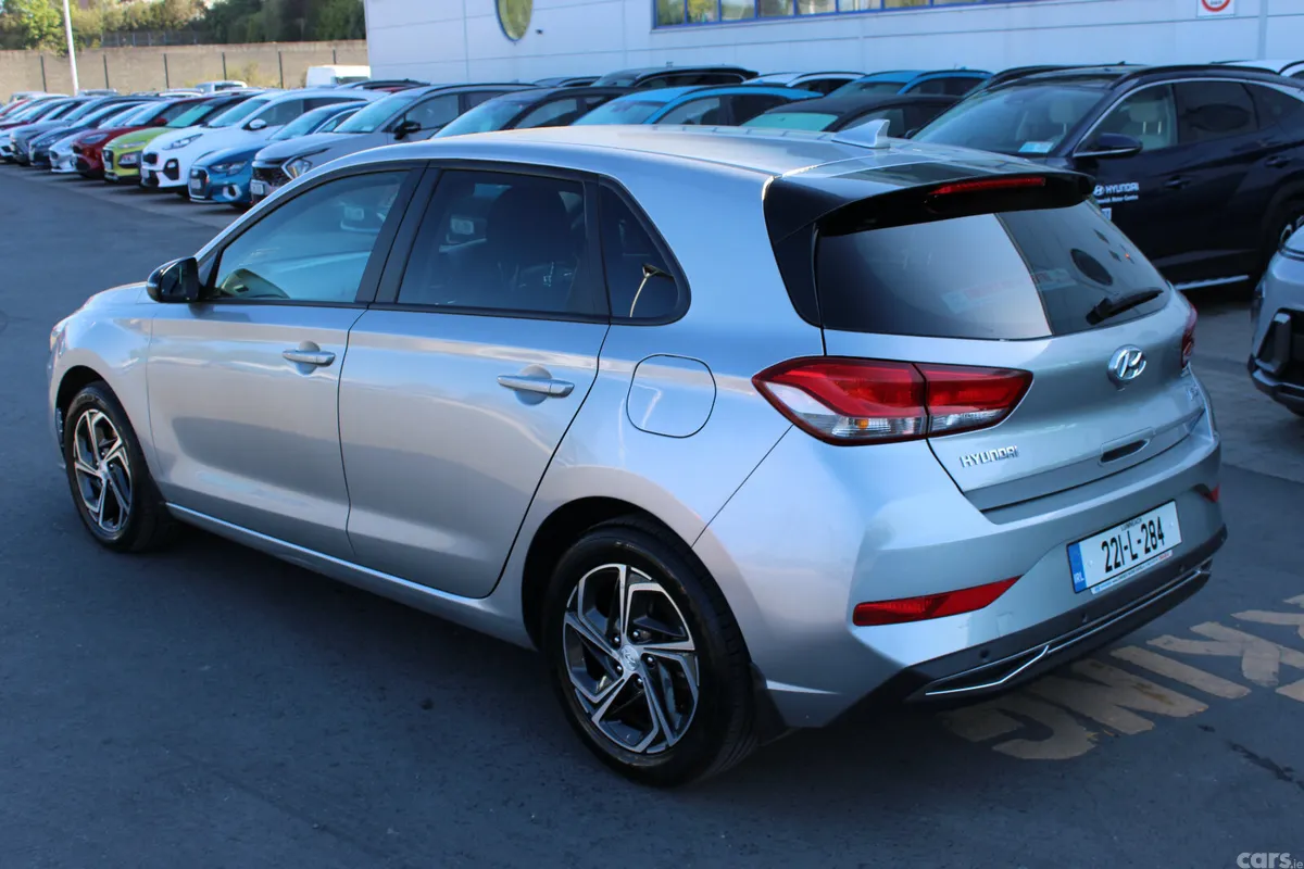 Hyundai i30 Hatchback, Diesel, 2022, Grey