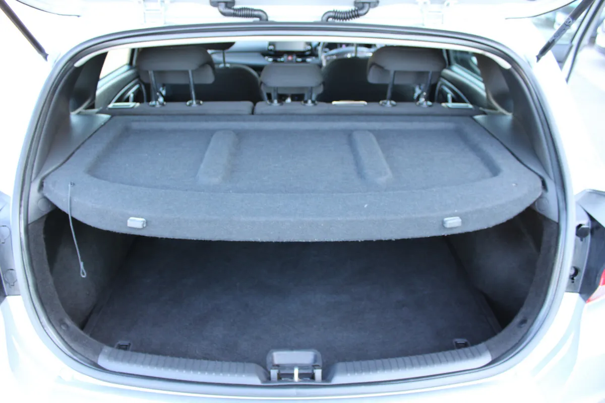 Hyundai i30 Hatchback, Diesel, 2022, Grey