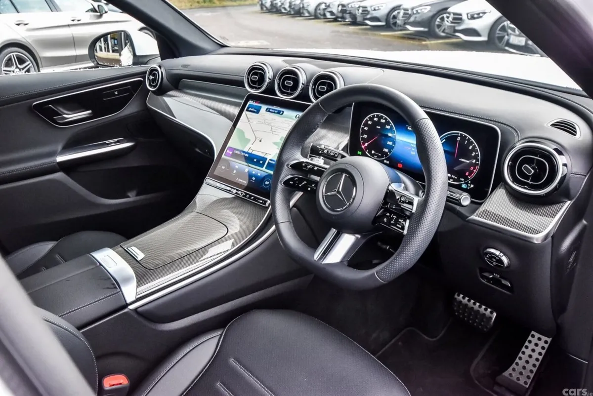 Mercedes-Benz GLC SUV, Diesel Plug-in Hybrid, 2023, White
