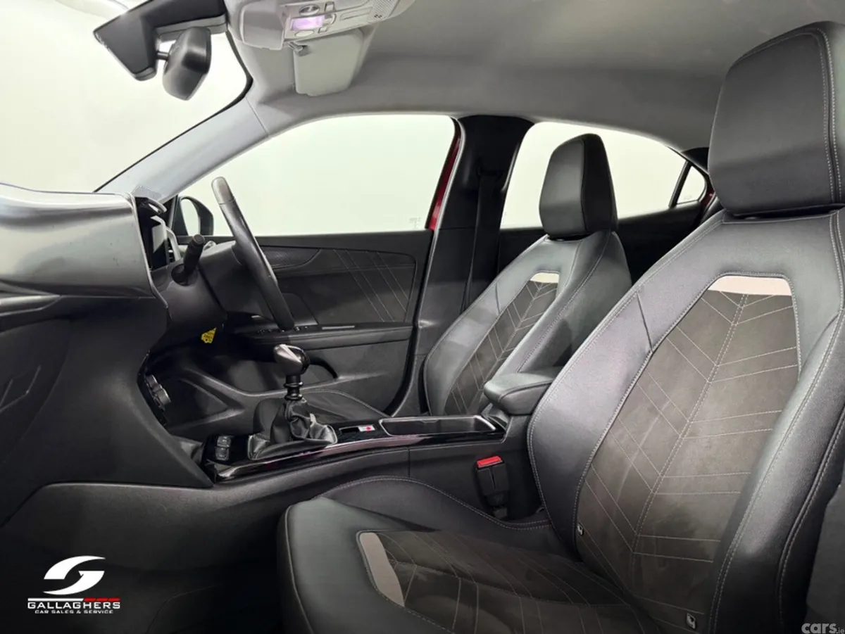 Opel Mokka MPV, Diesel, 2023, Red