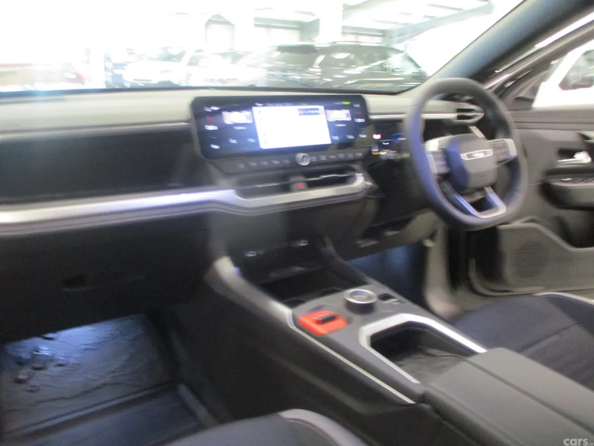 Jeep Compass SUV, Electric, 2026, Black