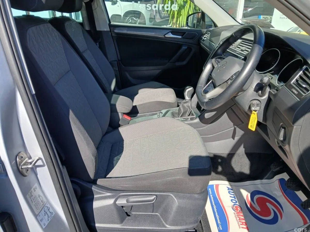Volkswagen Tiguan SUV, Diesel, 2022, Silver