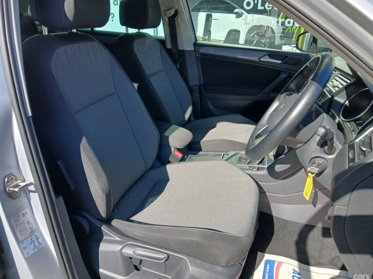 Volkswagen Tiguan SUV, Diesel, 2022, Silver