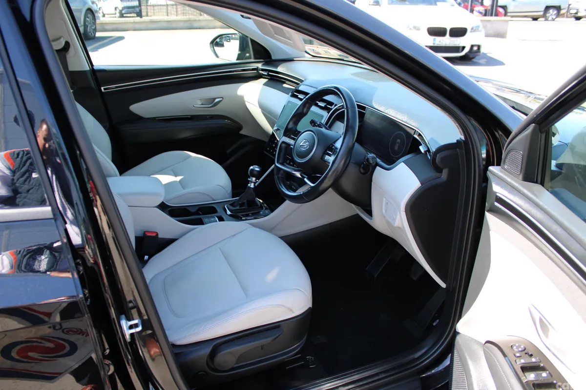 Hyundai Tucson SUV, Diesel, 2021, Black
