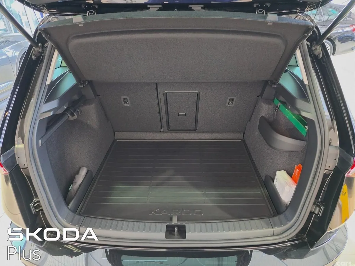 Skoda Karoq SUV, Diesel, 2027, Black