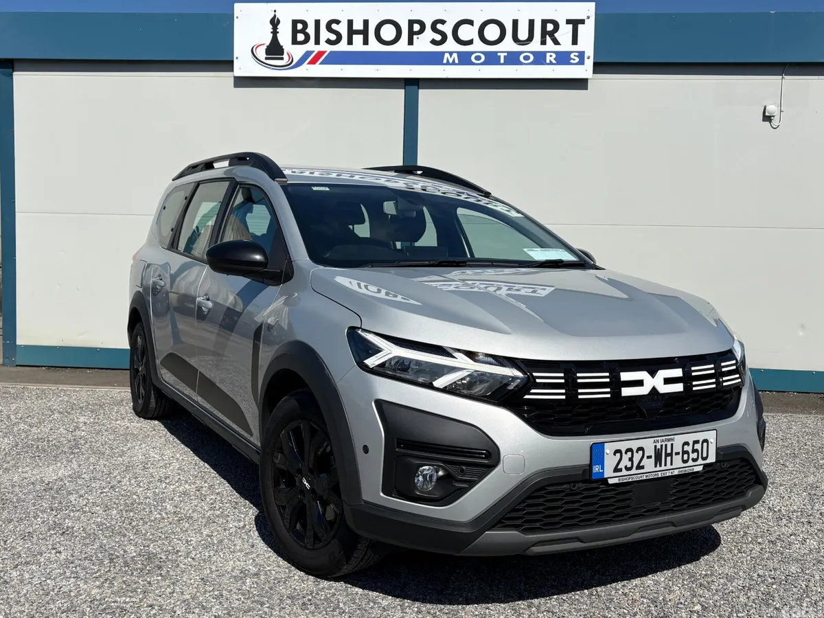 Dacia Jogger MPV, Petrol, 2023, Grey