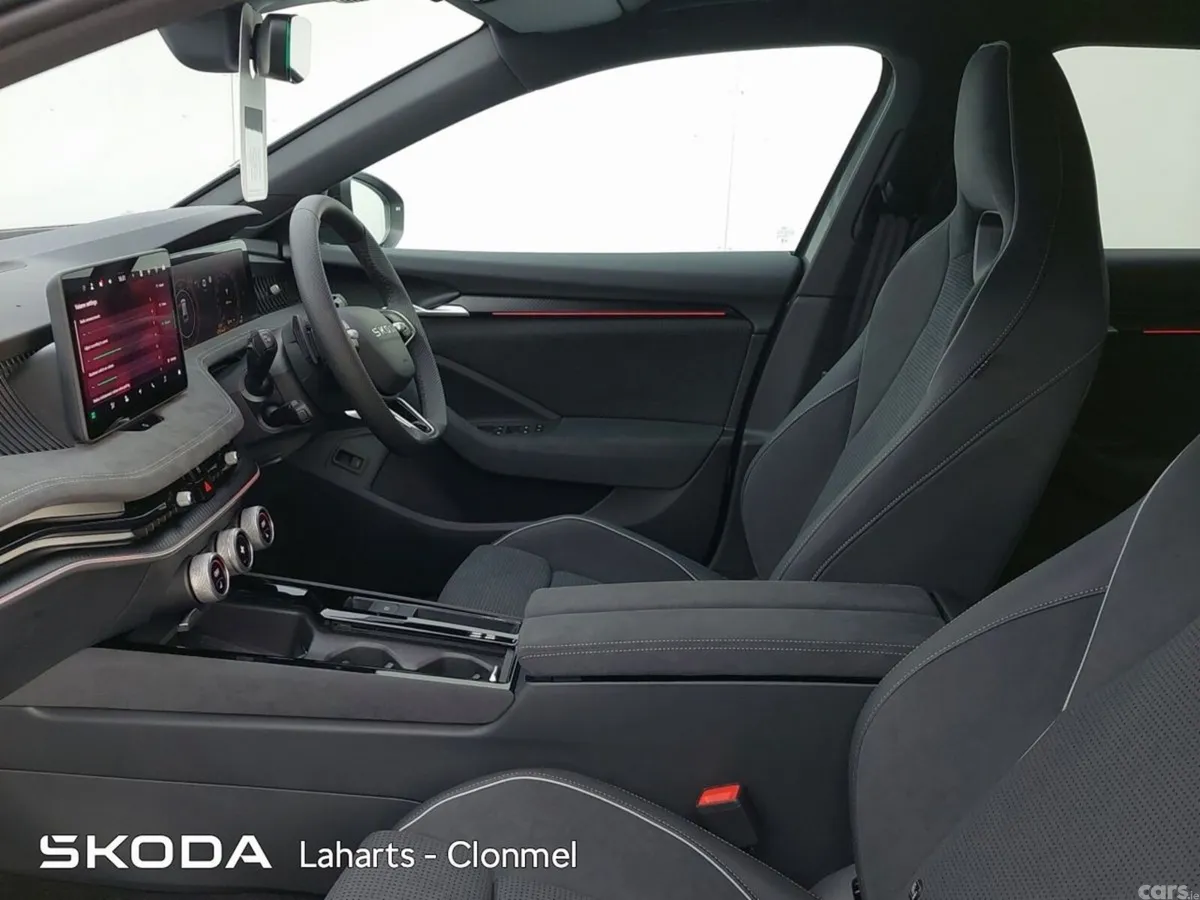Skoda Superb Estate, Diesel, 2026, Grey
