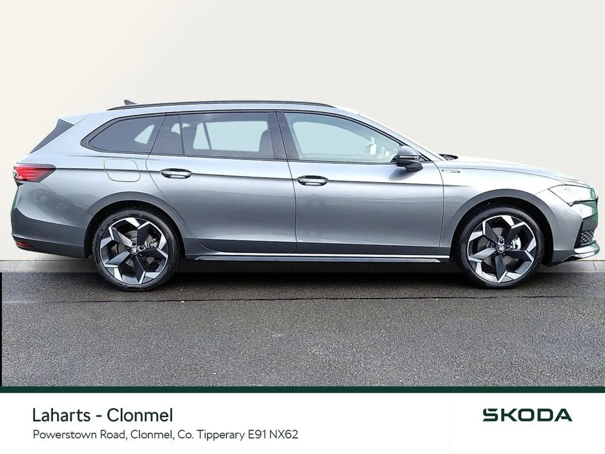Skoda Superb Estate, Diesel, 2026, Grey