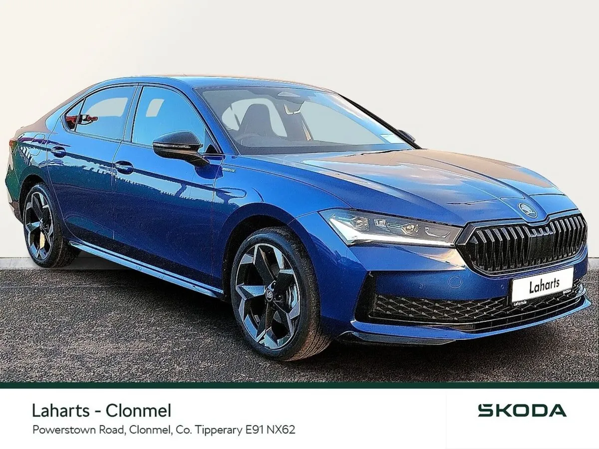 Skoda Superb Saloon, Diesel, 2026, Blue