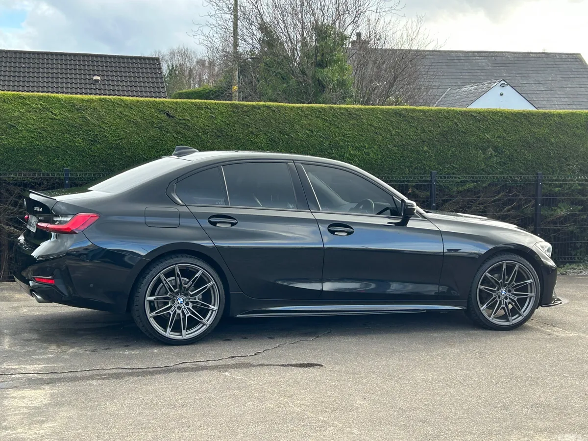 BMW 3-Series Saloon, Diesel, 2020, Black