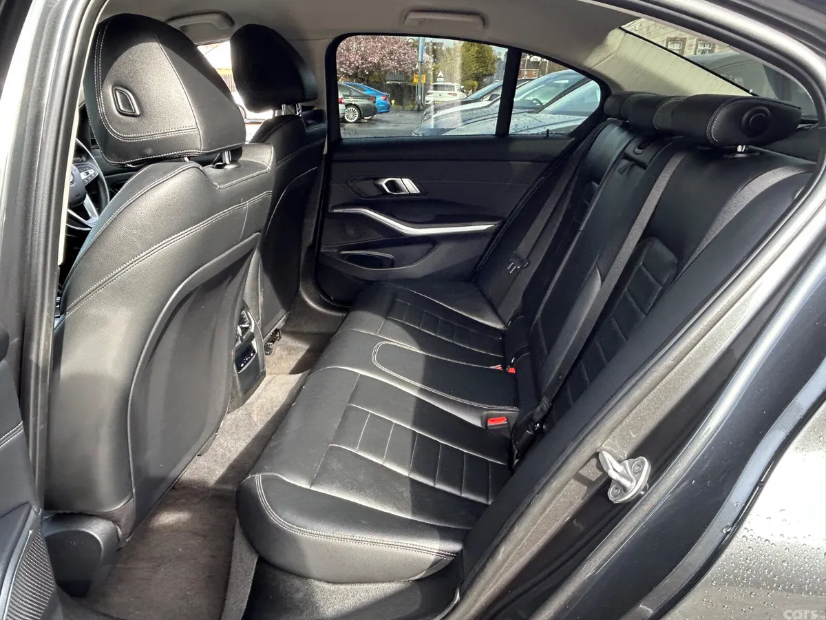 BMW 3-Series Saloon, Diesel, 2020, Black