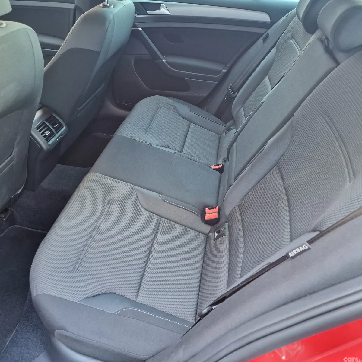 Volkswagen Golf Hatchback, Petrol, 2016, Red