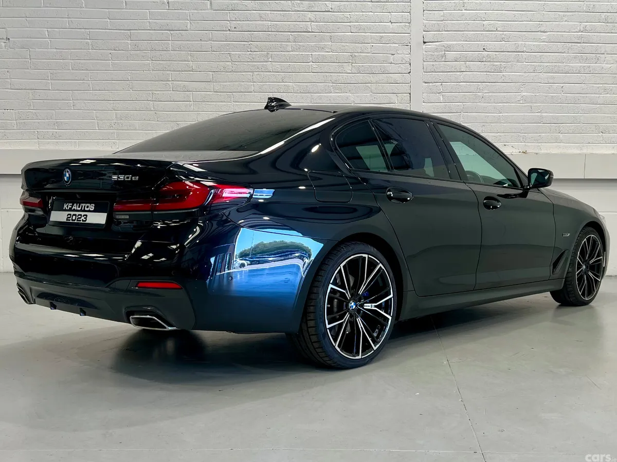BMW 5-Series Saloon, Petrol Plug-in Hybrid, 2023, Black