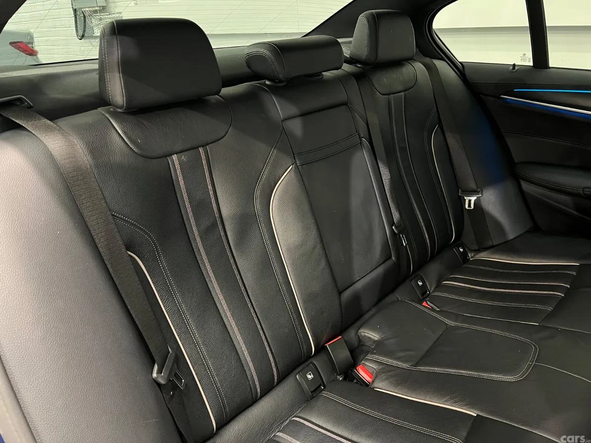 BMW 5-Series Saloon, Petrol Plug-in Hybrid, 2023, Black