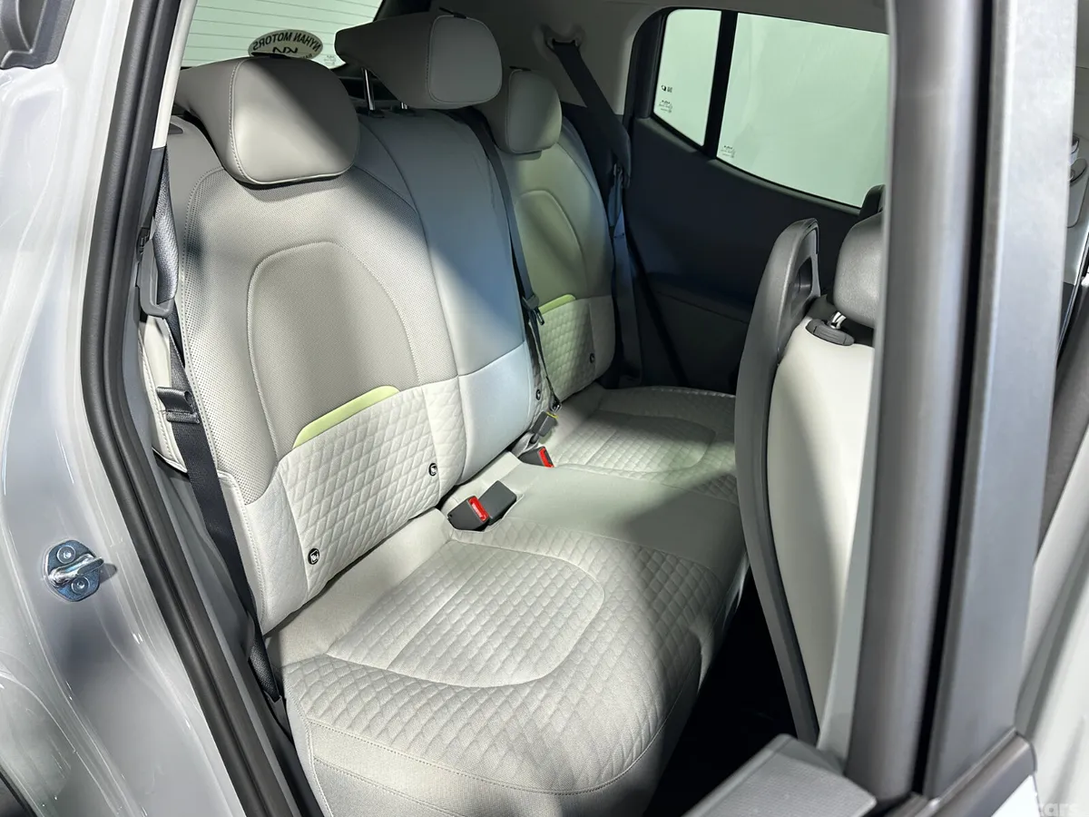 Kia EV2 SUV, Electric, 2026, Grey