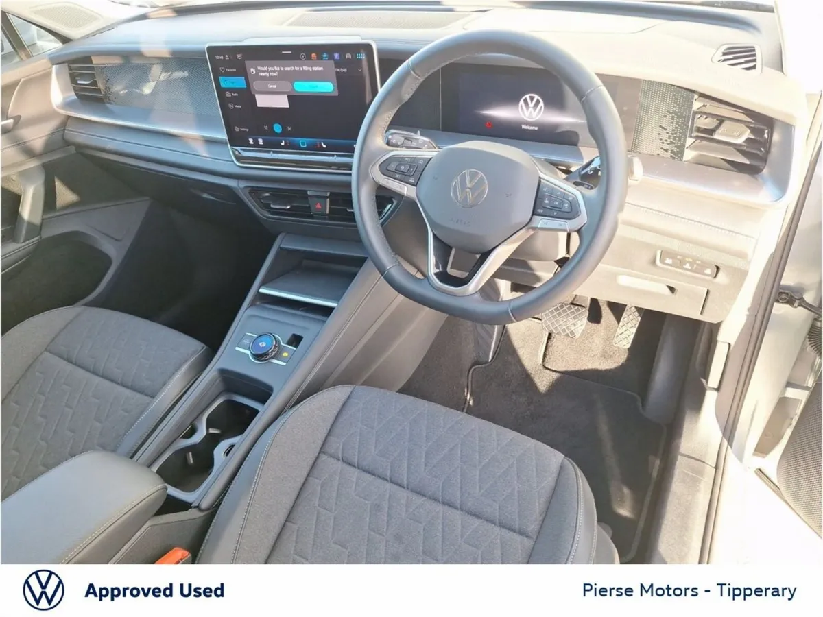 Volkswagen Tayron Estate, Diesel, 2025, Silver