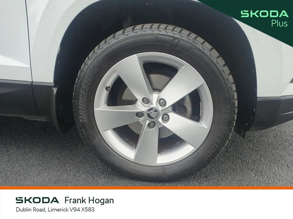 Skoda Karoq SUV, Petrol, 2022, White