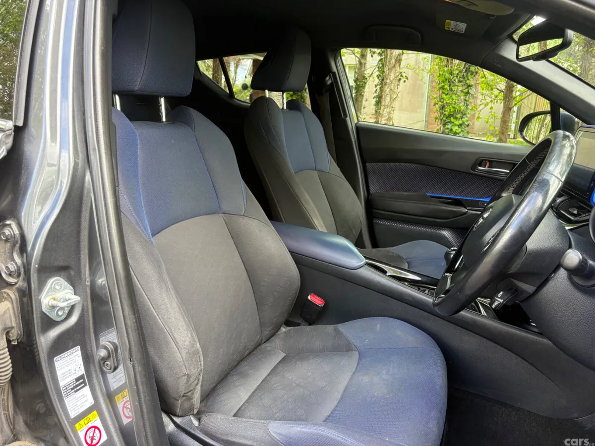 Toyota C-HR Hatchback, Petrol, 2018, Grey