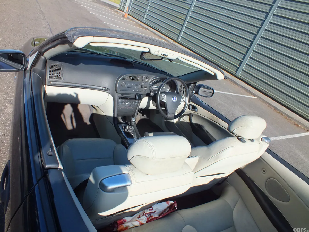 Saab 9-3 Convertible, Petrol, 2005, Blue