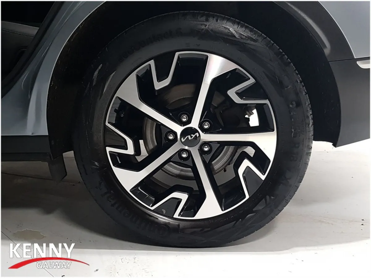 Kia Sportage MPV, Diesel, 2022, Grey