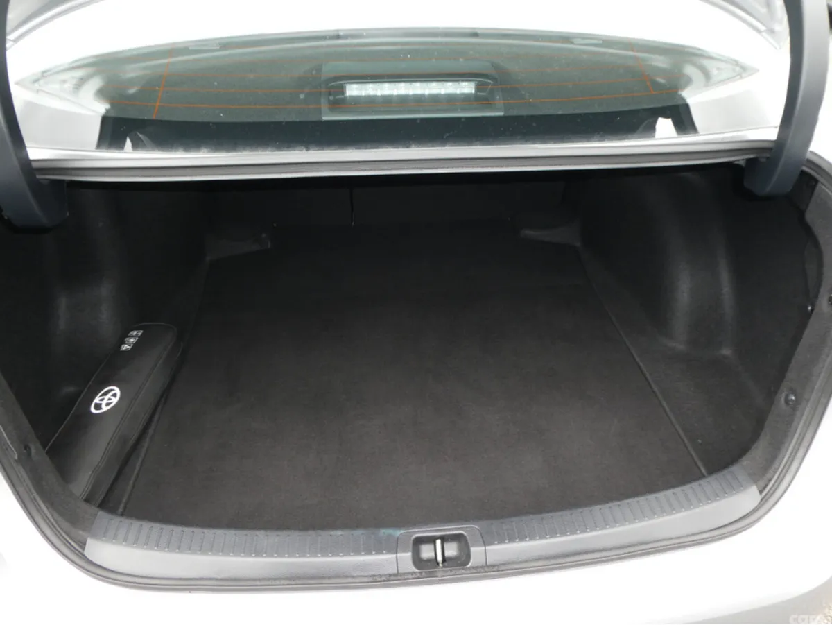 Toyota Corolla Saloon, Petrol Hybrid, 2023, Grey