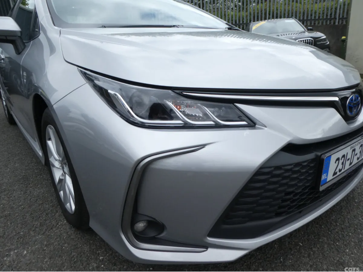 Toyota Corolla Saloon, Petrol Hybrid, 2023, Grey