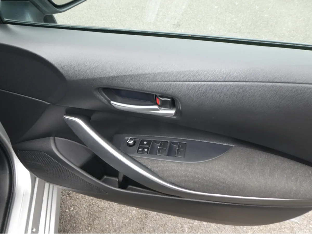 Toyota Corolla Saloon, Petrol Hybrid, 2023, Grey