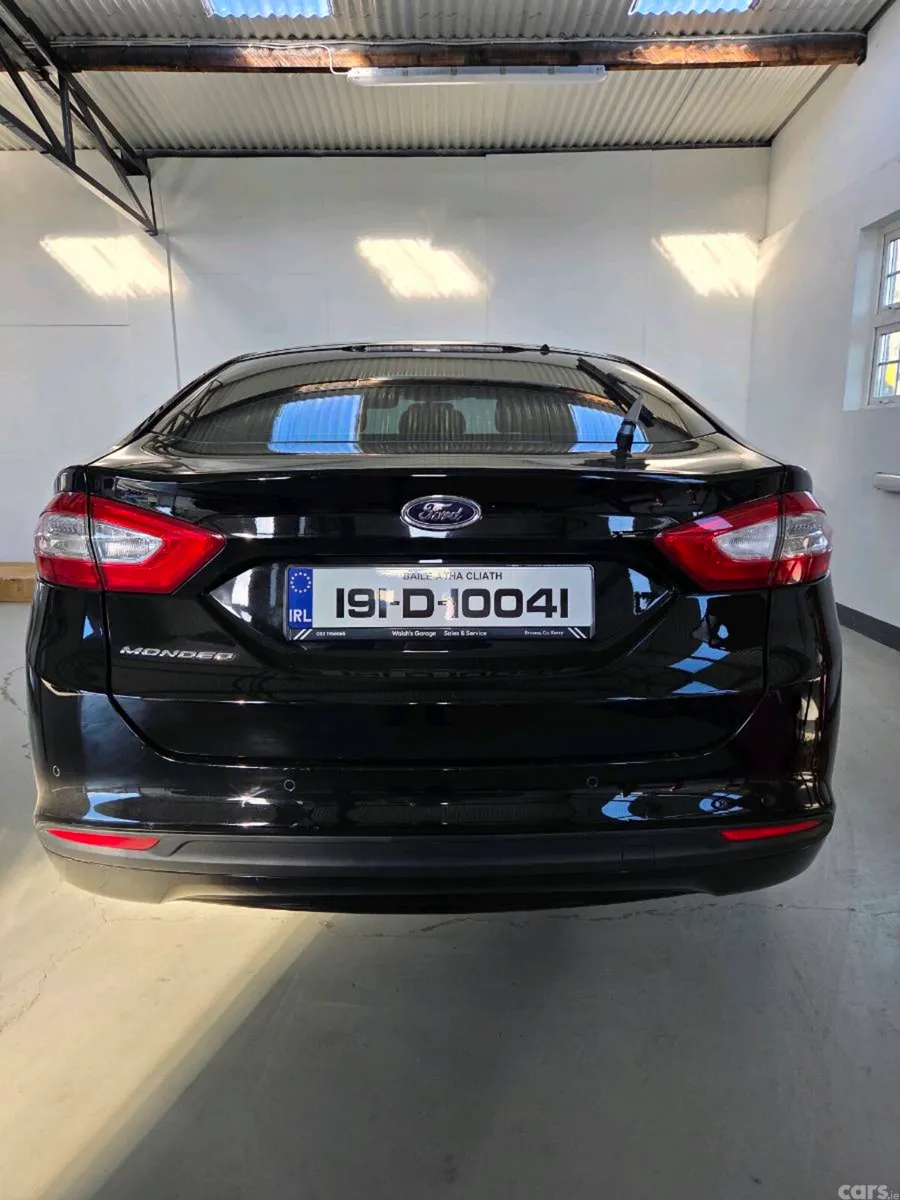 Ford Mondeo Hatchback, Diesel, 2019, Black