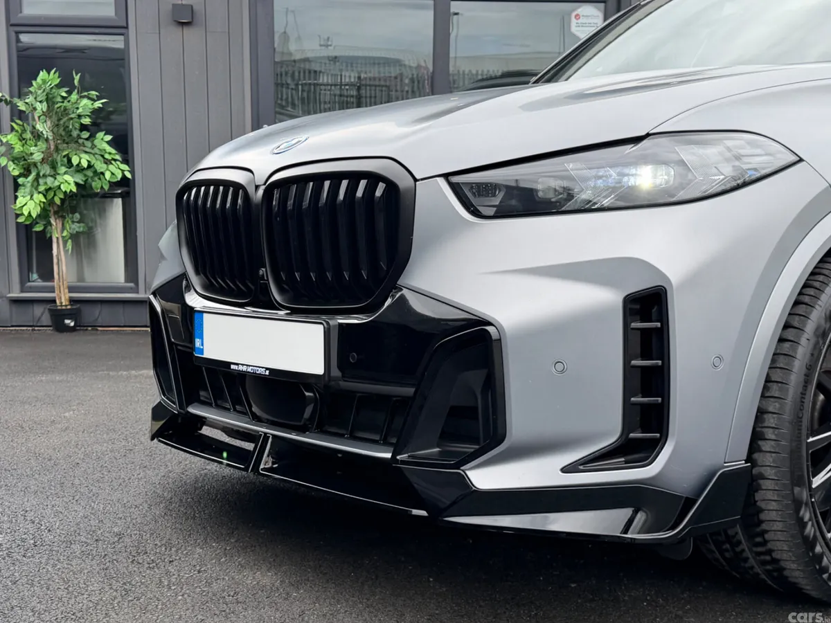 BMW X5 SUV, Petrol Hybrid, 2023, Grey