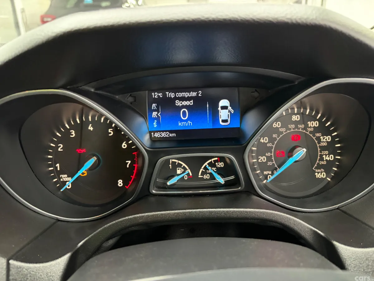 Ford Focus Hatchback, Petrol, 2015, Blue