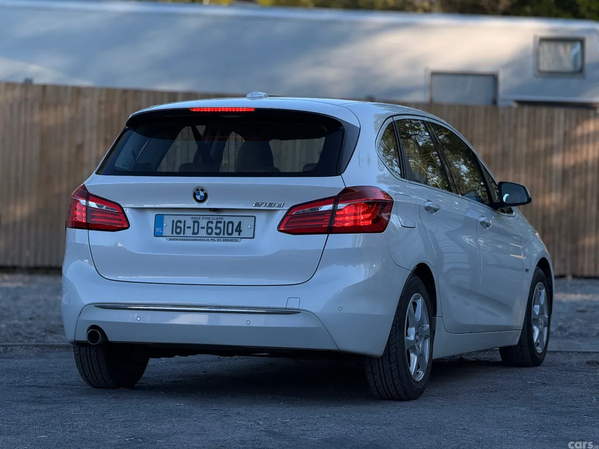 BMW 2-Series Hatchback, Diesel, 2016, White