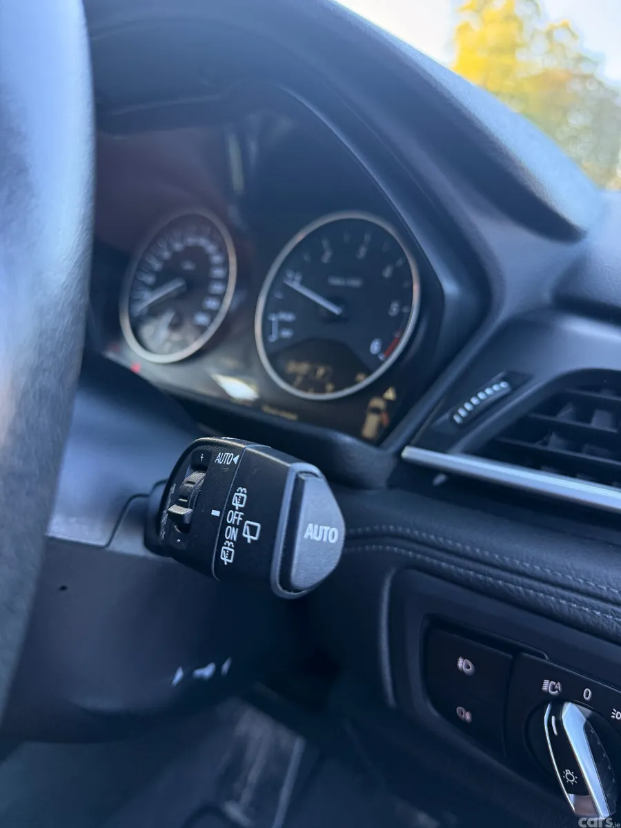 BMW 2-Series Hatchback, Diesel, 2016, White