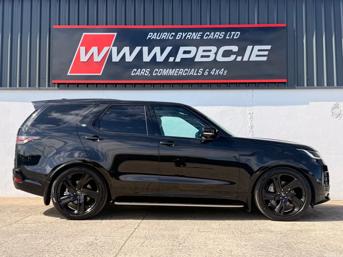 Land Rover Discovery SUV, Diesel, 2023, Black