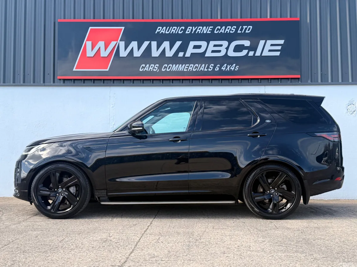 Land Rover Discovery SUV, Diesel, 2023, Black