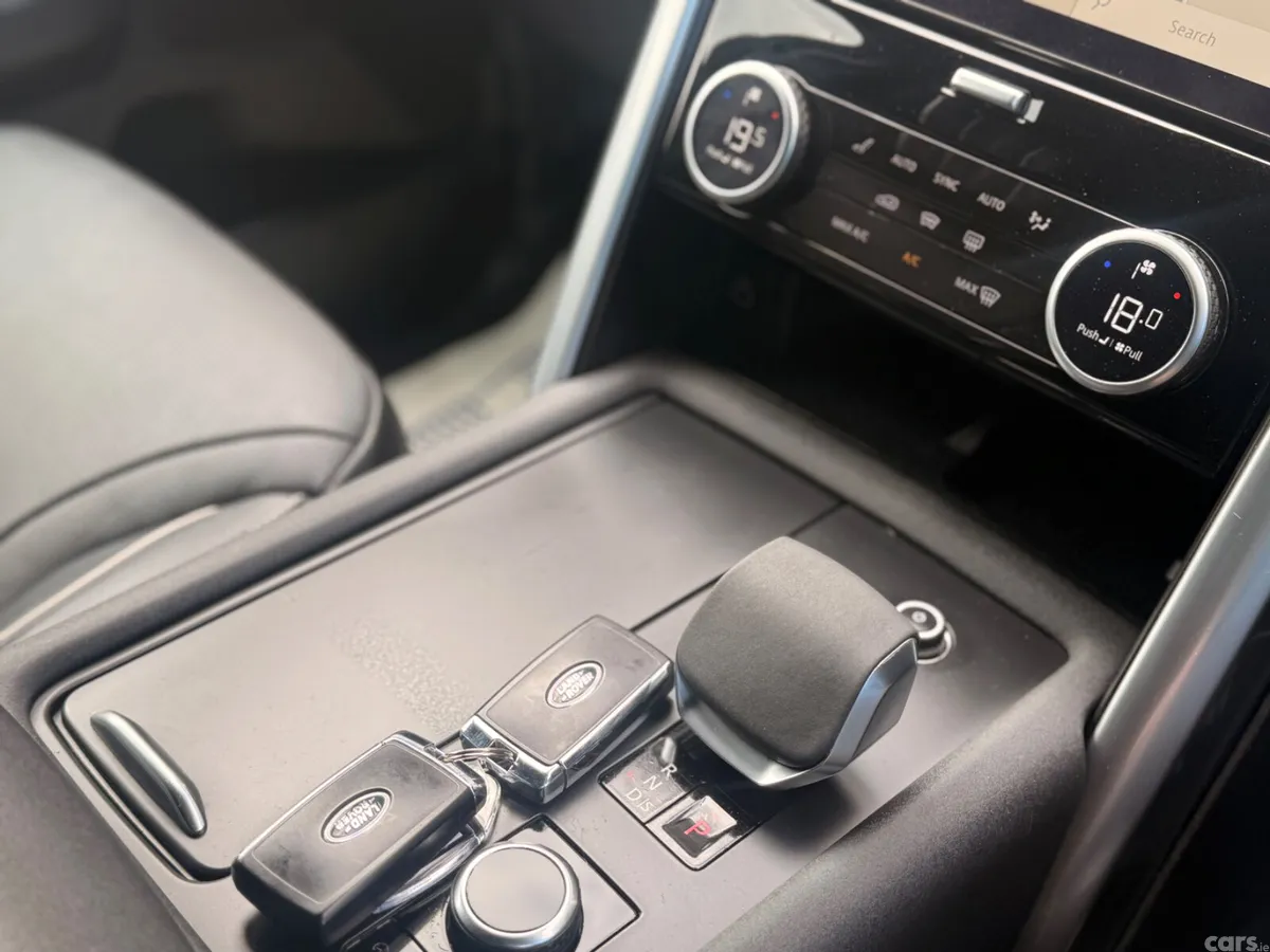 Land Rover Discovery SUV, Diesel, 2023, Black