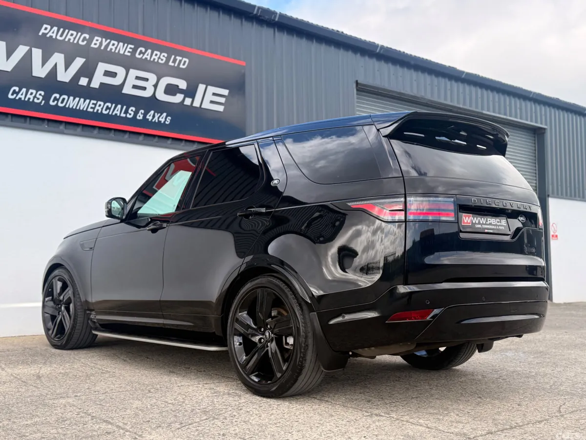 Land Rover Discovery SUV, Diesel, 2023, Black