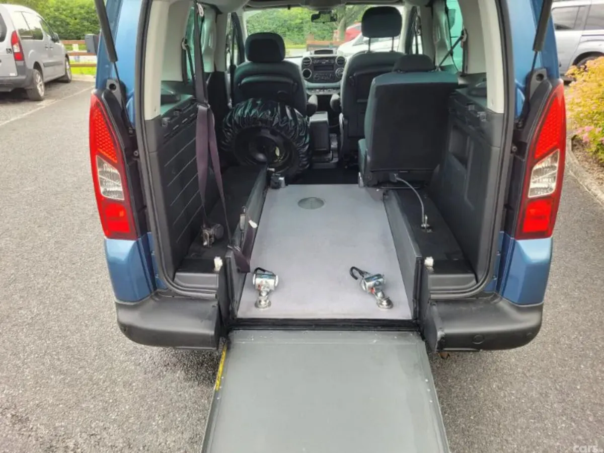 Citroen Berlingo Multispace MPV, Diesel, 2013, Blue