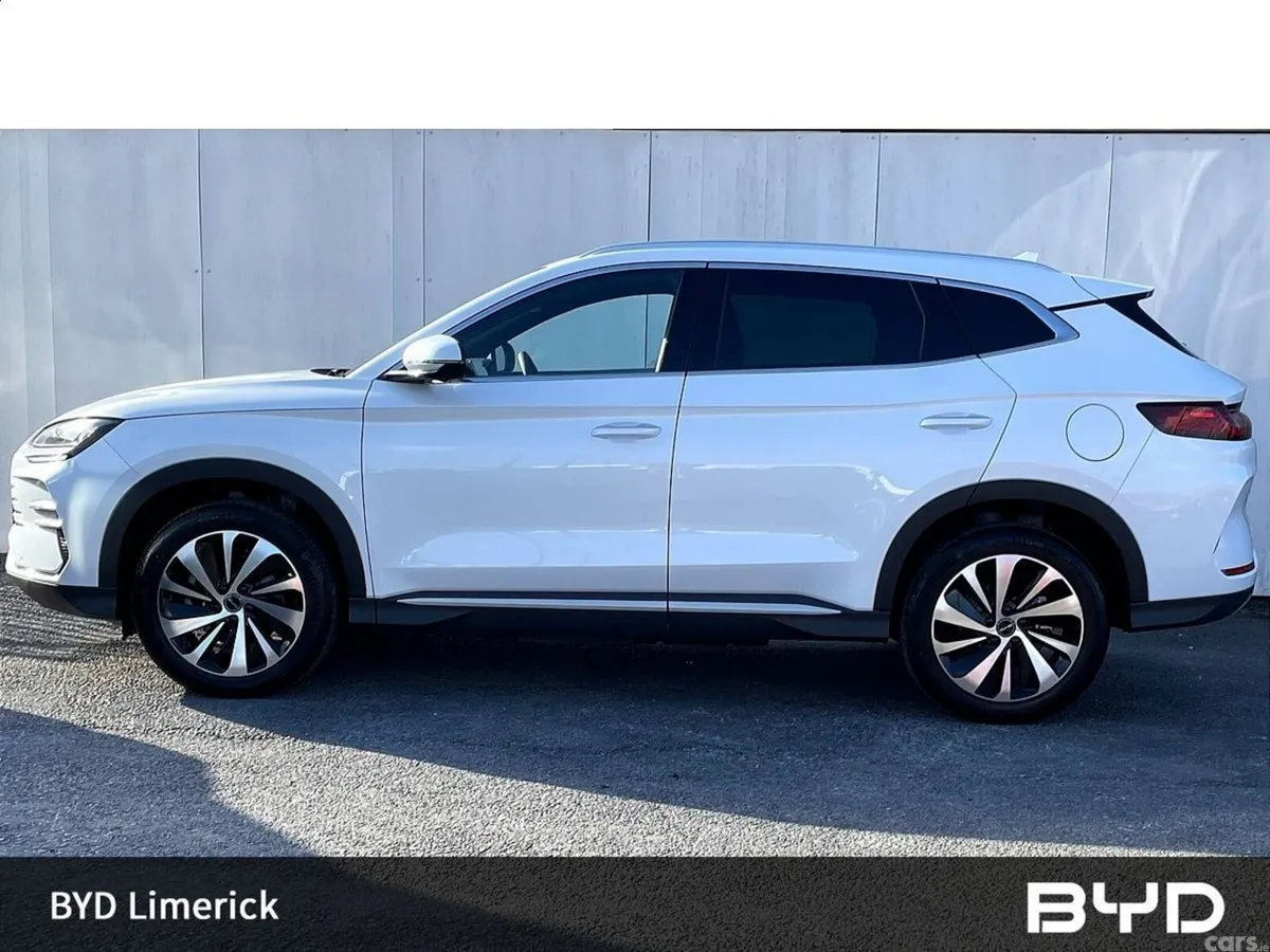 BYD SEAL U SUV, Petrol Hybrid, 2025, White