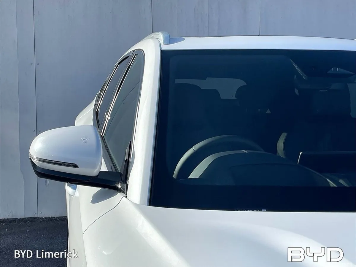 BYD SEAL U SUV, Petrol Hybrid, 2025, White