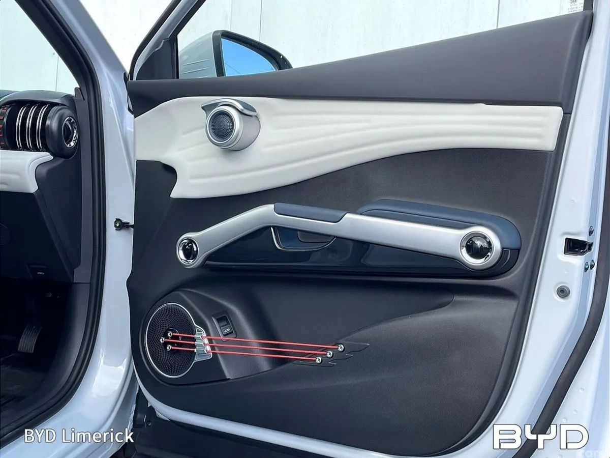 BYD ATTO 3 SUV, Electric, 2025, Silver