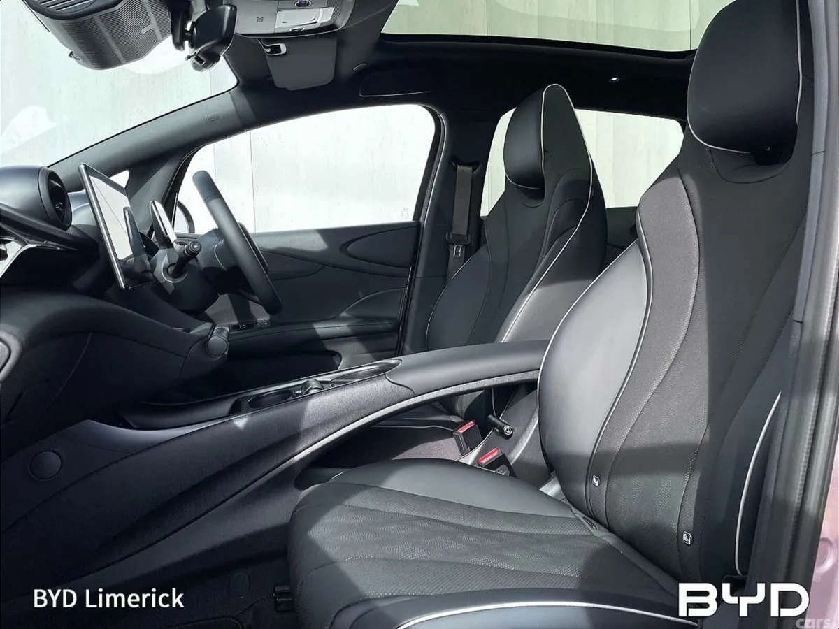 BYD DOLPHIN Hatchback, Electric, 2025, Pink