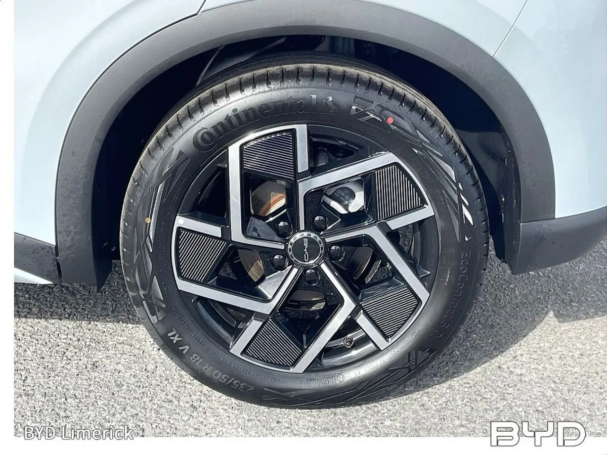 BYD ATTO 3 SUV, Electric, 2025, Silver