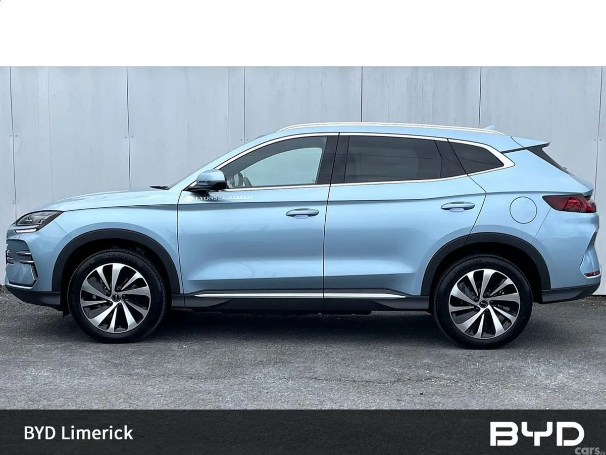 BYD SEAL U SUV, Petrol Plug-in Hybrid, 2024, Blue