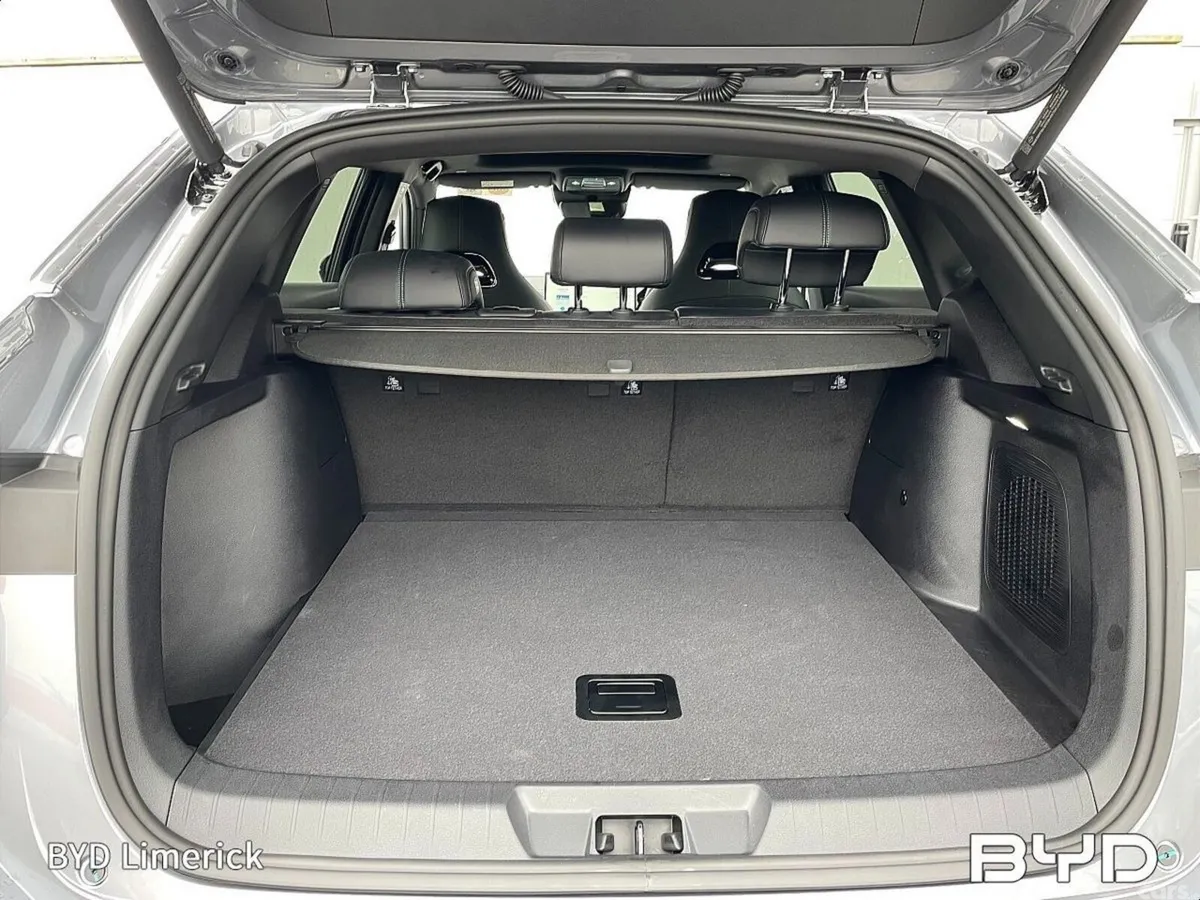 BYD SEAL U SUV, Petrol Plug-in Hybrid, 2024, Grey