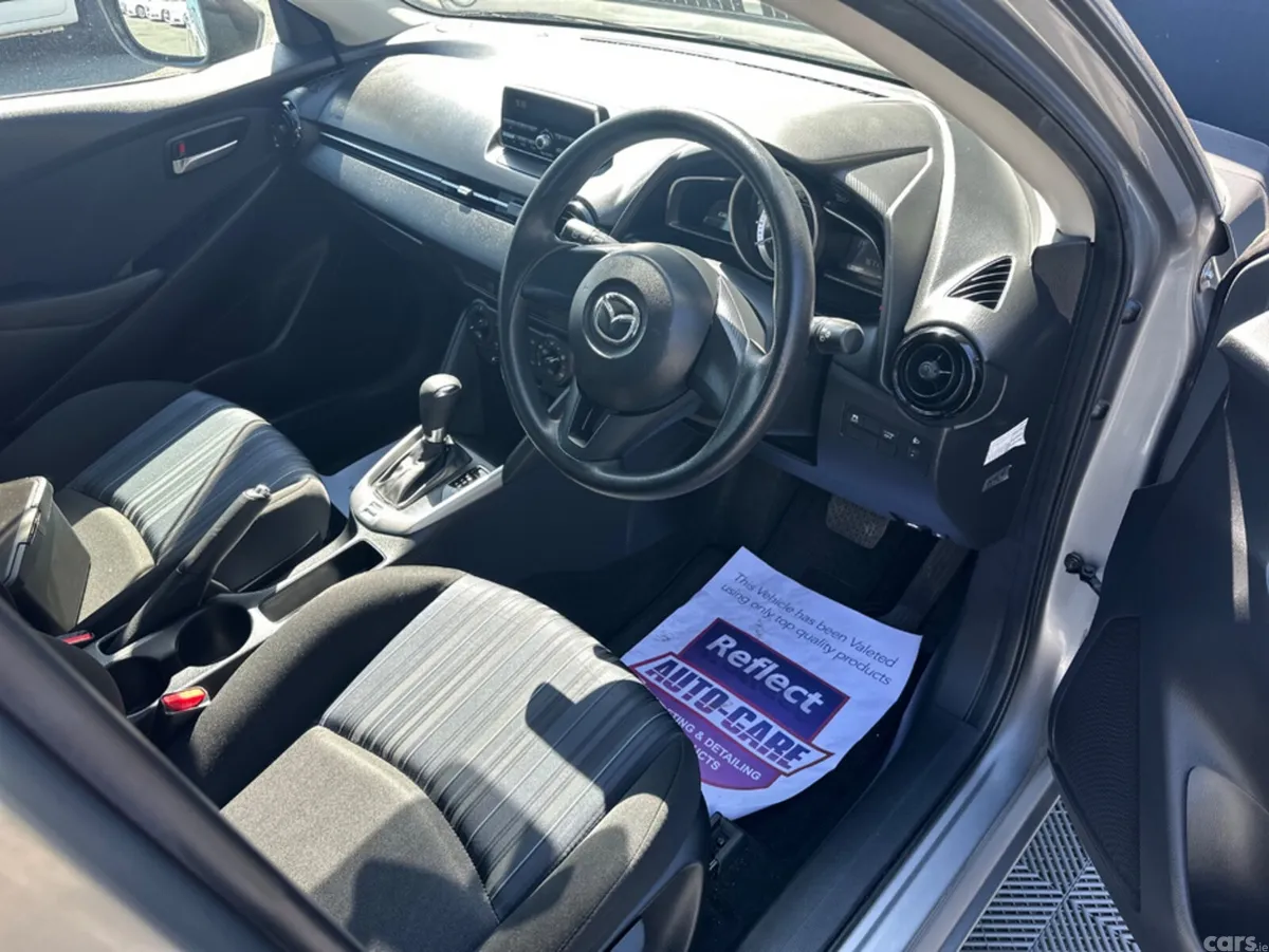 Mazda Demio Hatchback, Petrol, 2014, Grey
